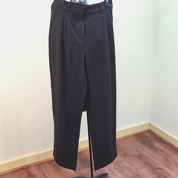 Old Navy Pants - Women's Old Navy Taylor Wide Leg Trousers - Black